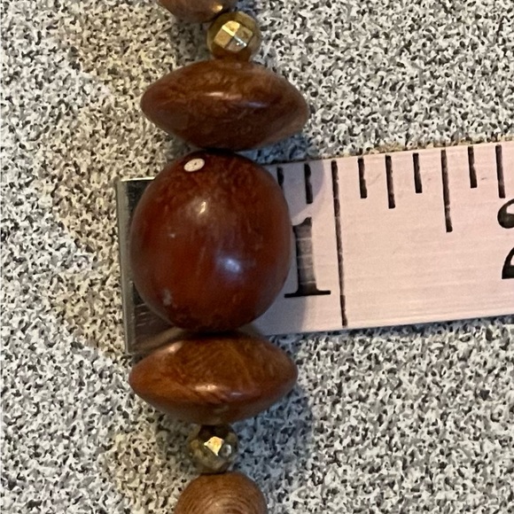 Multi Toned Wooden Bead Necklace - Picture 5 of 5